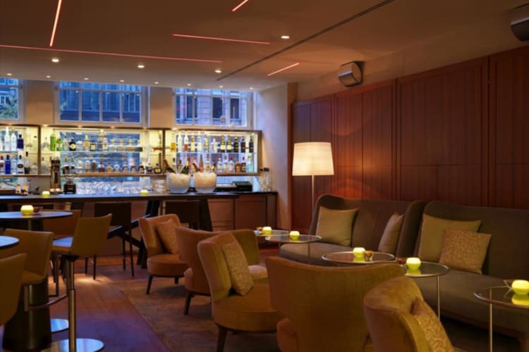 Lobby bar